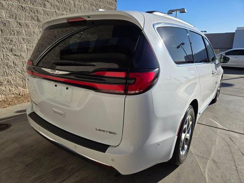 2022 Chrysler Pacifica Limited