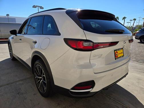 2025 Mazda CX-70 PHEV Premium Package