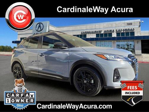 Boulder Gray Pearl/Super Black 2021 Nissan Kicks SR