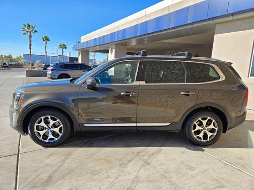 Dark Moss 2021 Kia Telluride EX