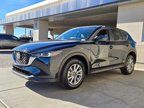 2023 Mazda CX-5 2.5 S Preferred Package