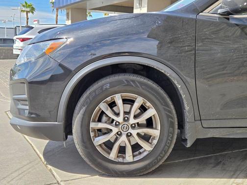 Magnetic Black Pearl 2020 Nissan Rogue SV