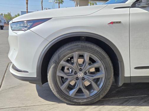 Platinum White Pearl 2022 Acura MDX A-Spec Package