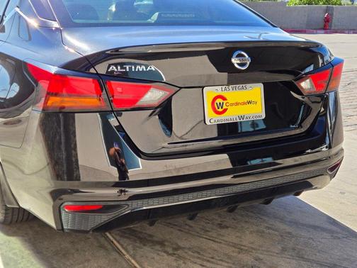 Super Black 2020 Nissan Altima S FWD