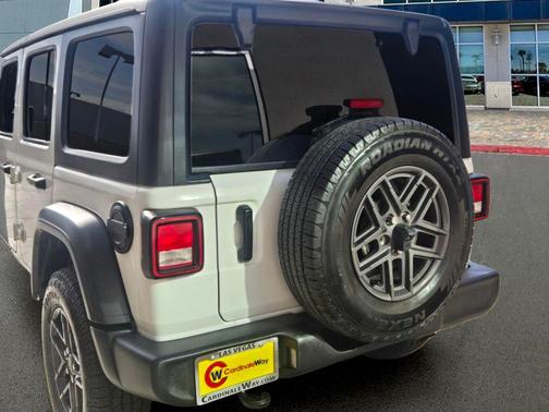 Bright White Clearcoat 2024 Jeep Wrangler Sport S