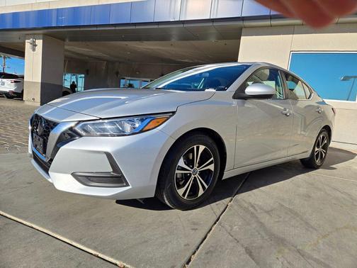 Brilliant Silver Metallic 2023 Nissan Sentra SV