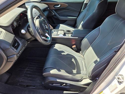 Platinum 2023 Acura TLX Advance