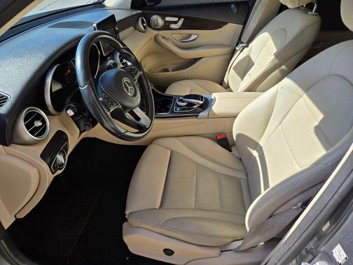 Selenite Grey Metallic 2016 Mercedes-Benz GLC 300 Base