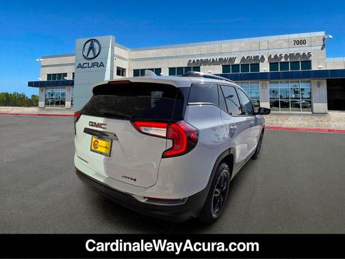Summit White 2024 GMC Terrain AWD AT4