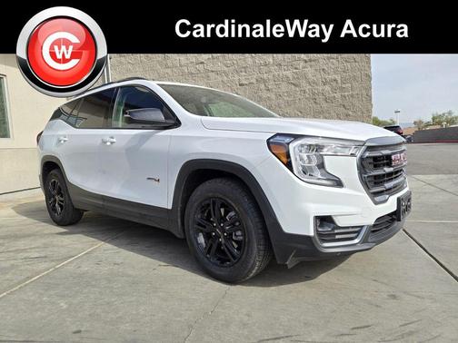 Summit White 2024 GMC Terrain AWD AT4