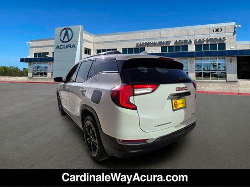 Summit White 2024 GMC Terrain AWD AT4