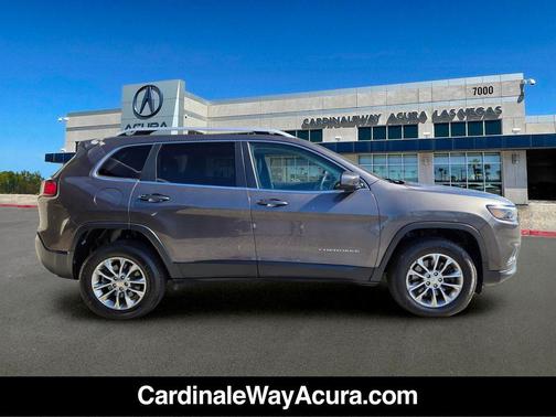 Granite Crystal Metallic Clearcoat 2019 Jeep Cherokee Latitude Plus