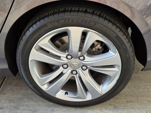 2021 Acura TLX Technology