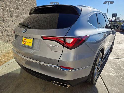 2023 Acura MDX Advance Package