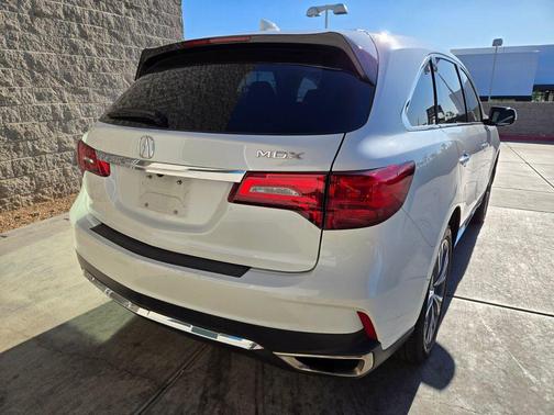 White Diamond Pearl 2018 Acura MDX 3.5L w/Technology Package