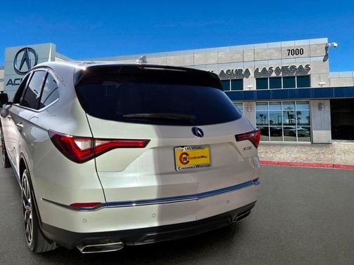 Platinum White Pearl 2023 Acura MDX Technology Package