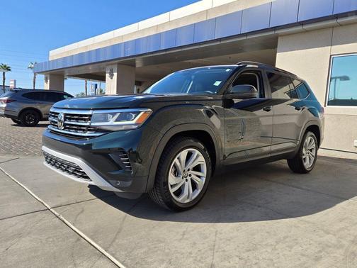 2022 Volkswagen Atlas 3.6L SE w/Technology