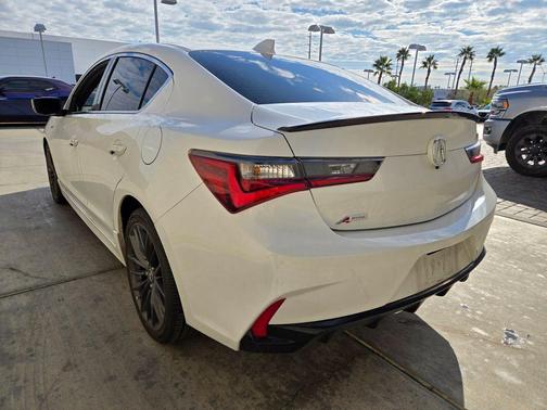 2022 Acura ILX Premium & A-SPEC Packages