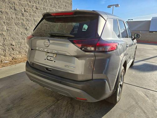 2022 Nissan Rogue SV