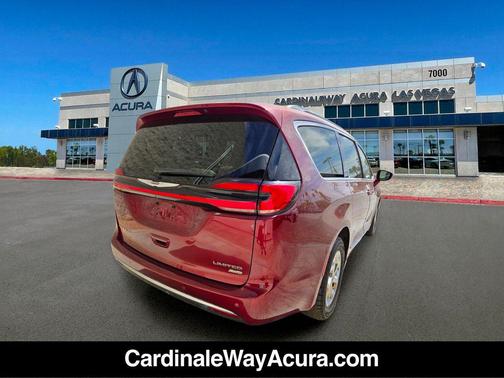 Velvet Red Pearlcoat 2021 Chrysler Pacifica Limited