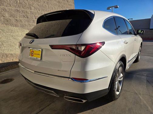 Platinum 2026 Acura MDX Standard