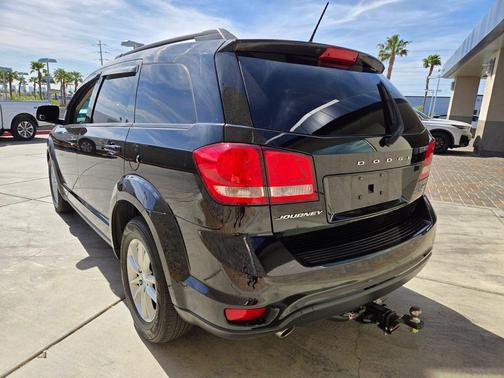 Pitch Black Clearcoat 2014 Dodge Journey SXT