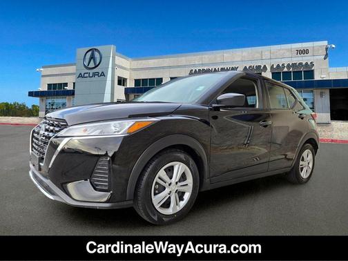 Super Black 2024 Nissan Kicks S