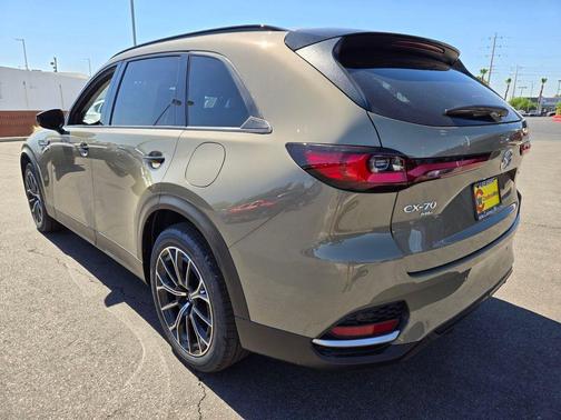 Sand Metallic 2025 Mazda CX-70 PHEV Premium