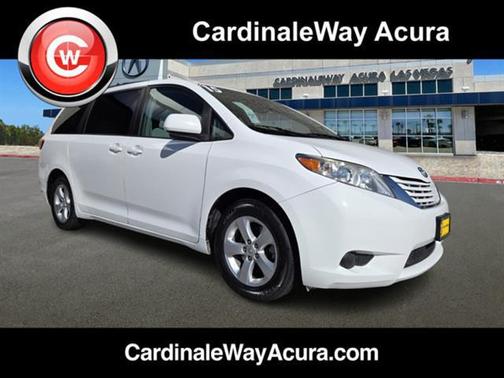 2015 Toyota Sienna LE