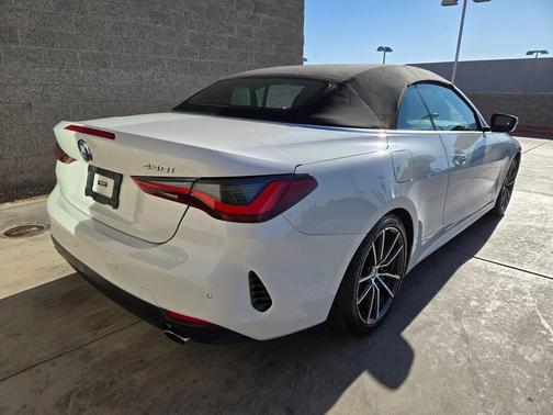 White 2023 BMW 430 i