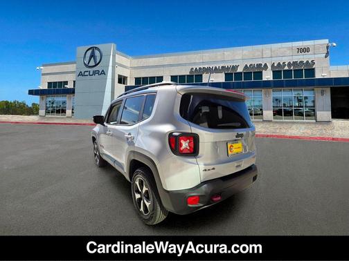 Glacier Metallic Clearcoat 2019 Jeep Renegade Trailhawk