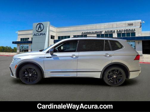 Pyrite Silver Metallic 2022 Volkswagen Tiguan 2.0T SE R-Line Black