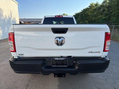 Bright White Clearcoat 2024 RAM 2500 Big Horn
