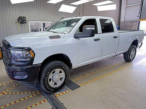 Bright White Clearcoat 2024 RAM 2500 Tradesman Crew Cab 4x4 8' Box