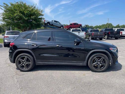 Night Black 2021 Mercedes-Benz GLA 250 Base 4MATIC