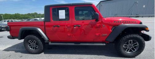 Firecracker Red Clearcoat 2024 Jeep Gladiator Mojave