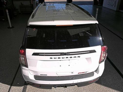2021 Chevrolet Suburban RST