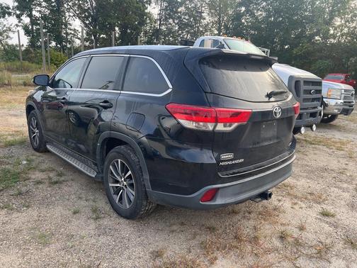 2017 Toyota Highlander XLE