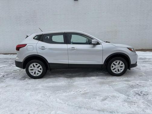 2019 Nissan Rogue Sport SV