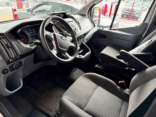 2018 Ford Transit-150 XLT