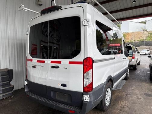 2018 Ford Transit-150 XLT