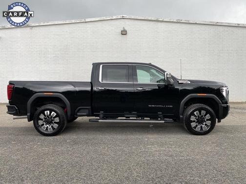 2024 GMC Sierra 2500 Denali