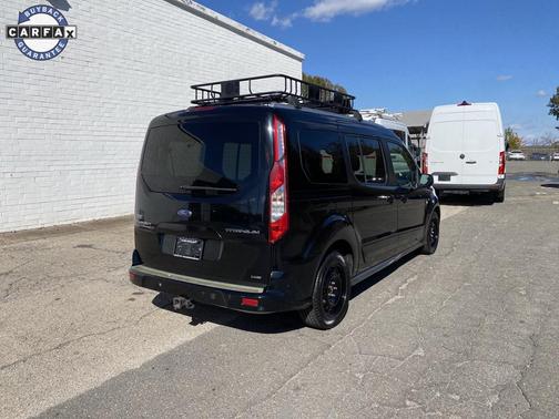 2017 Ford Transit Connect Titanium w/Rear Liftgate