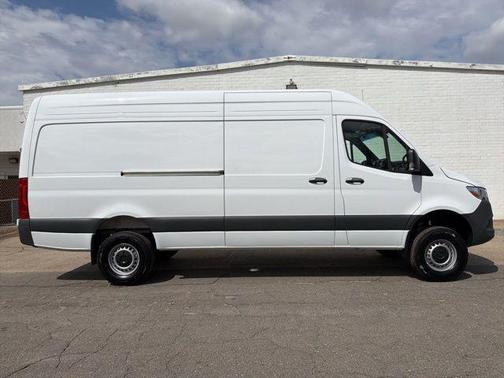 2024 Mercedes-Benz Sprinter 2500 High Roof