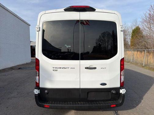 2024 Ford Transit-350 XLT