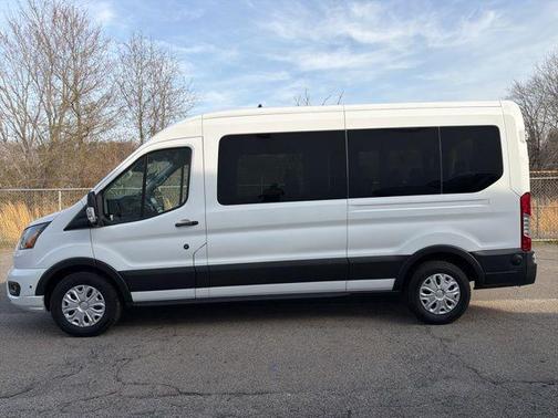 2024 Ford Transit-350 XLT