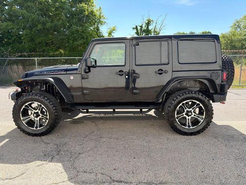 Black Clearcoat 2016 Jeep Wrangler Unlimited Rubicon