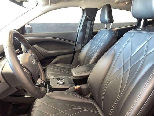 2021 Ford Mustang Mach-E Select