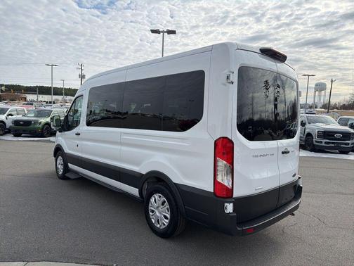 2024 Ford Transit-350 XLT