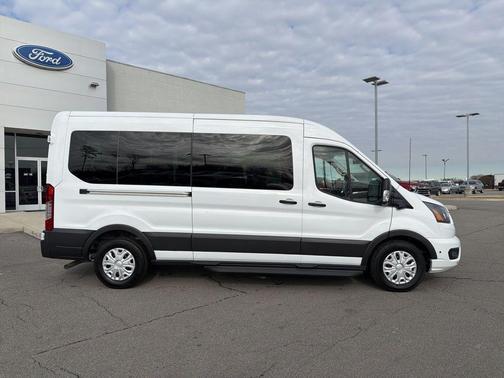 2024 Ford Transit-350 XLT
